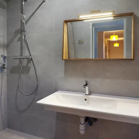 Apartamento Les Pingouins De La Gare Brest